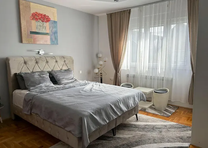 Luxury Alba Suite
